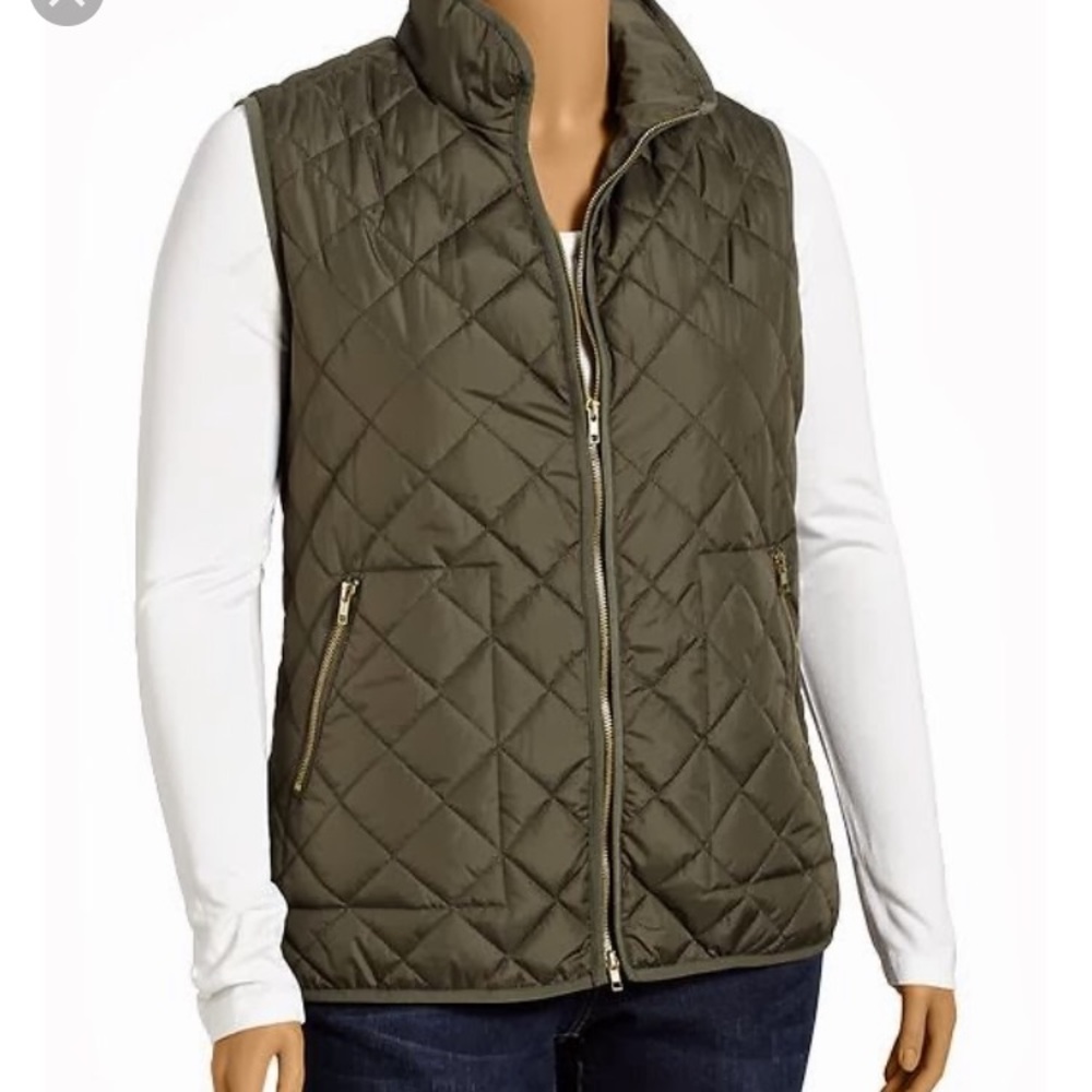 Olive Green Vest (size: L)
